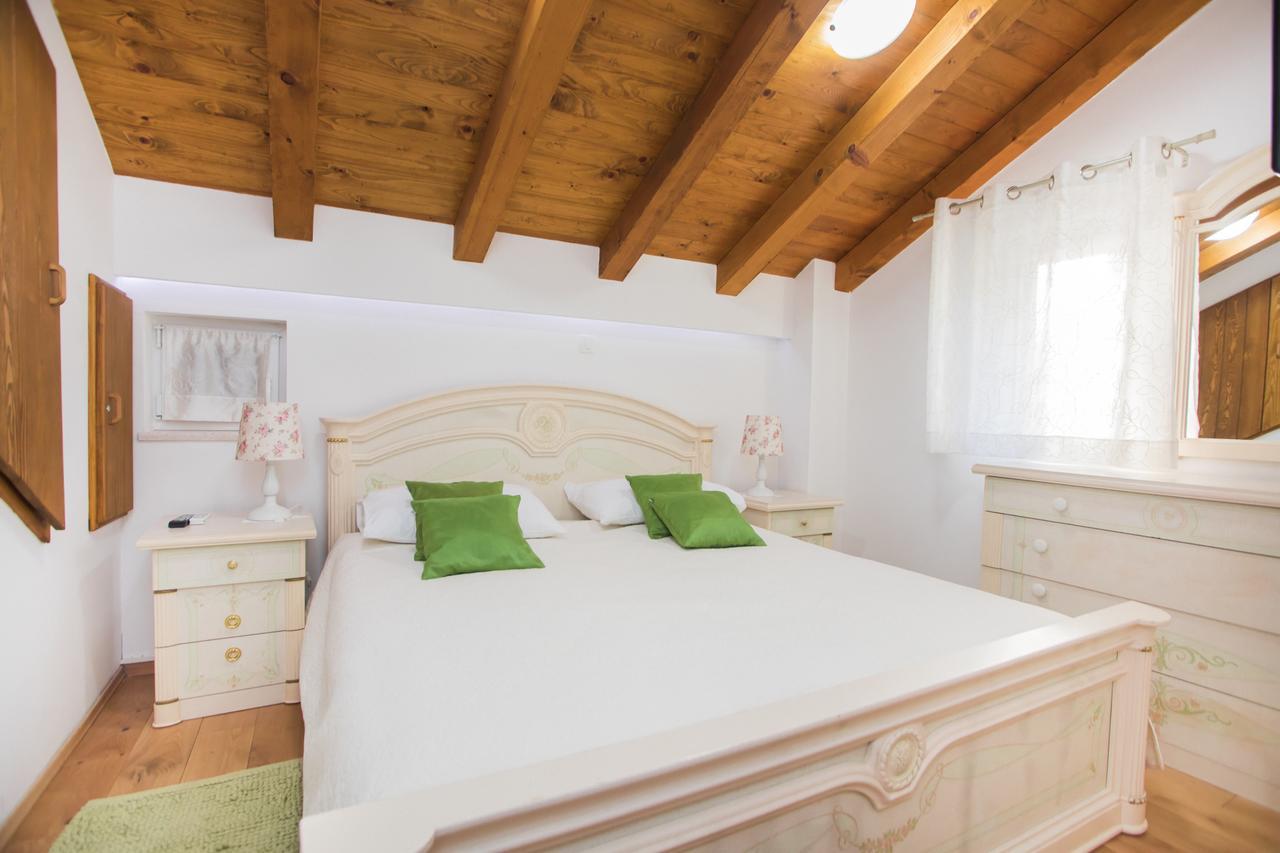 Apartments Nove Crkve Šibenik Kültér fotó